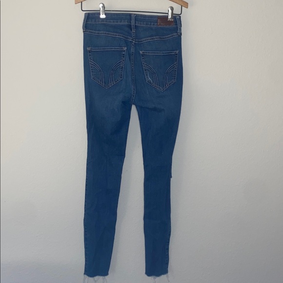 🎱 Hollister Ultra High Rise Super Skinny Ripped Jeans! - Picture 7 of 10